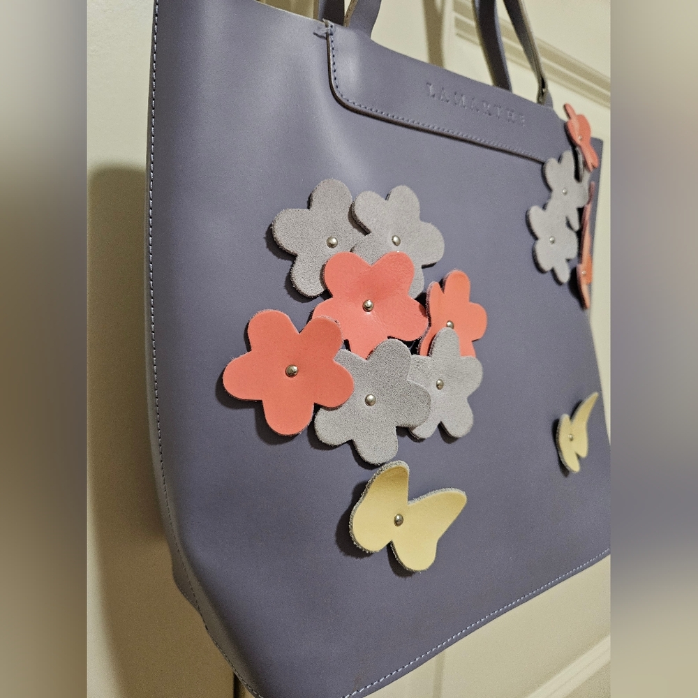 Lamarthe Paris Leather Lavender Tote Bag with Floral Accents - Picture 4 of 8